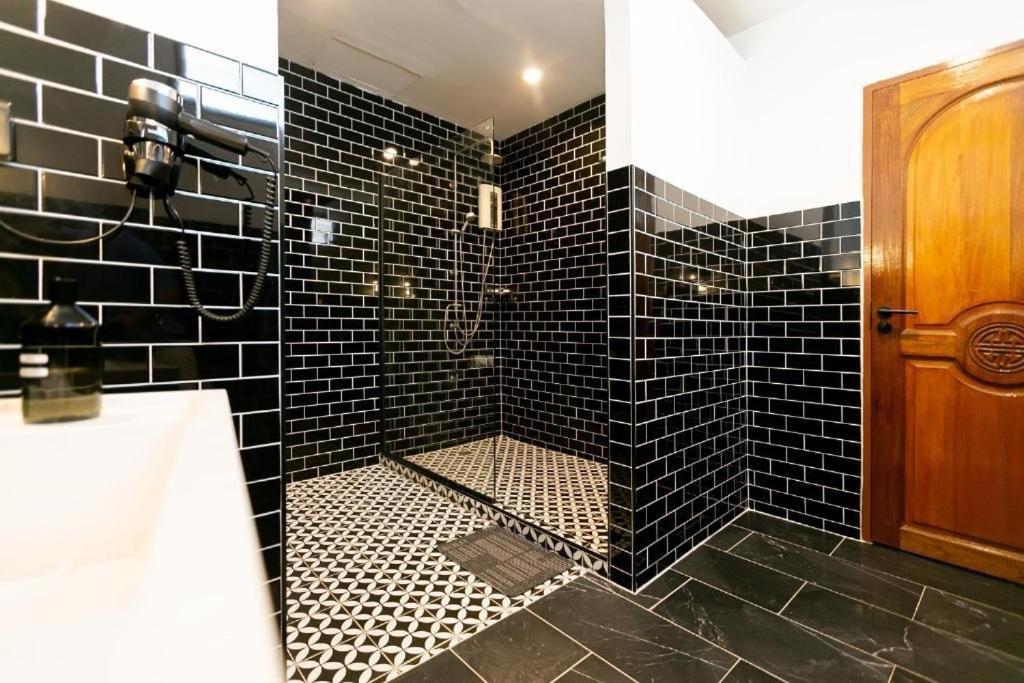 Отель Penthouse Lamoon Бангкок Экстерьер фото